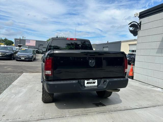 2022 Ram 1500 Classic Warlock Crew Cab 4x4 5'7" Box