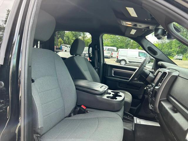 2022 Ram 1500 Classic Warlock Crew Cab 4x4 5'7" Box