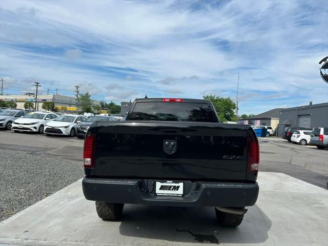 2022 Ram 1500 Classic Warlock Crew Cab 4x4 5'7" Box