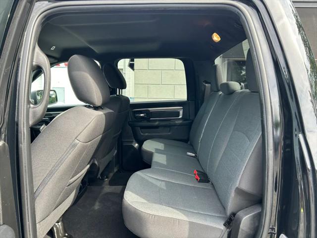 2022 Ram 1500 Classic Warlock Crew Cab 4x4 5'7" Box