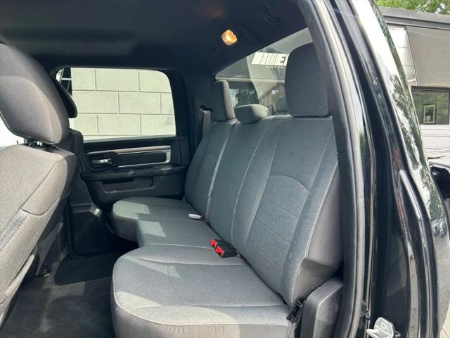 2022 Ram 1500 Classic Warlock Crew Cab 4x4 5'7" Box