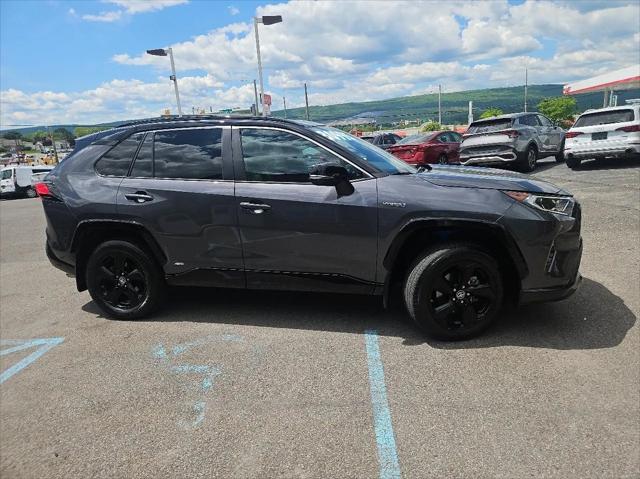 2019 Toyota RAV4 Hybrid XSE