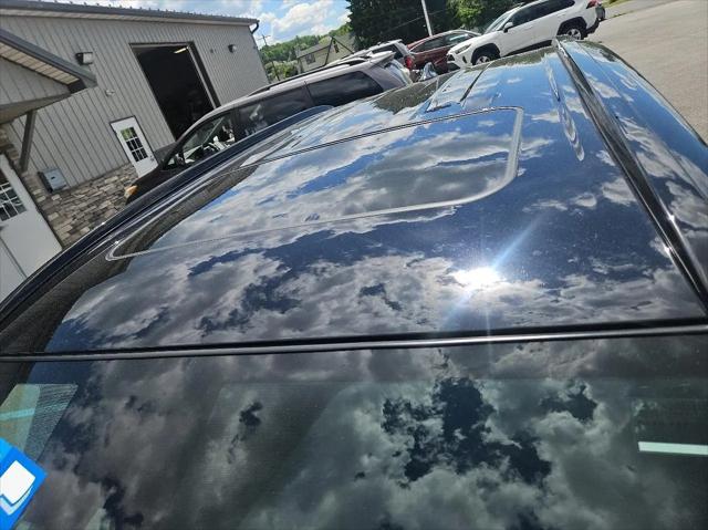 2019 Toyota RAV4 Hybrid XSE