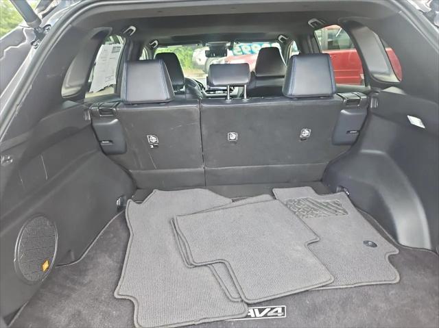 2019 Toyota RAV4 Hybrid XSE