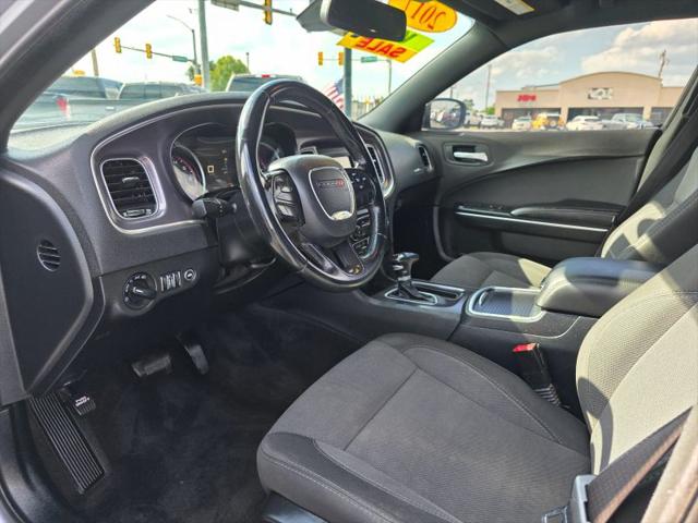 2017 Dodge Charger SE RWD