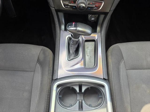 2017 Dodge Charger SE RWD