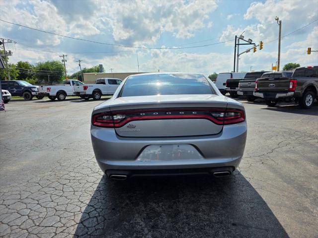 2017 Dodge Charger SE RWD