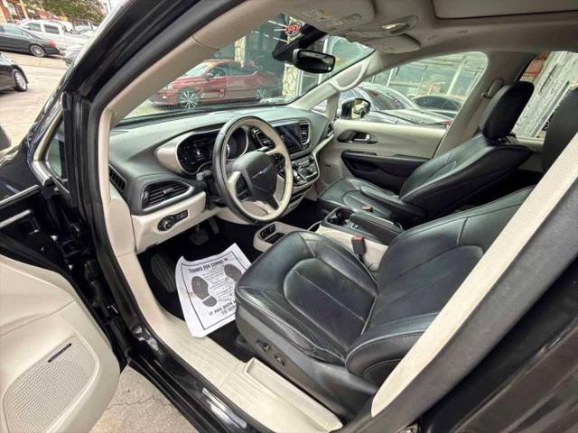2018 Chrysler Pacifica Hybrid Limited