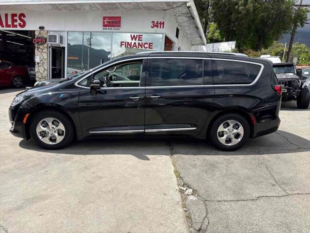 2018 Chrysler Pacifica Hybrid Limited