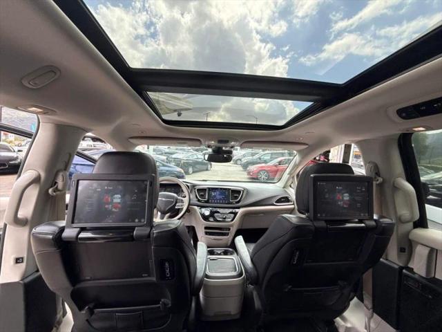 2018 Chrysler Pacifica Hybrid Limited