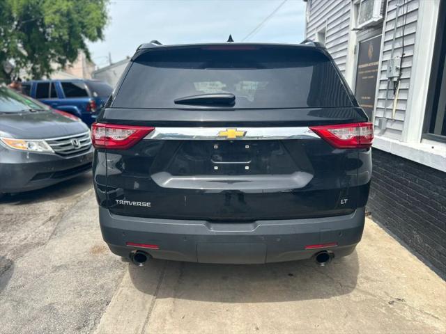 2020 Chevrolet Traverse FWD LT Cloth