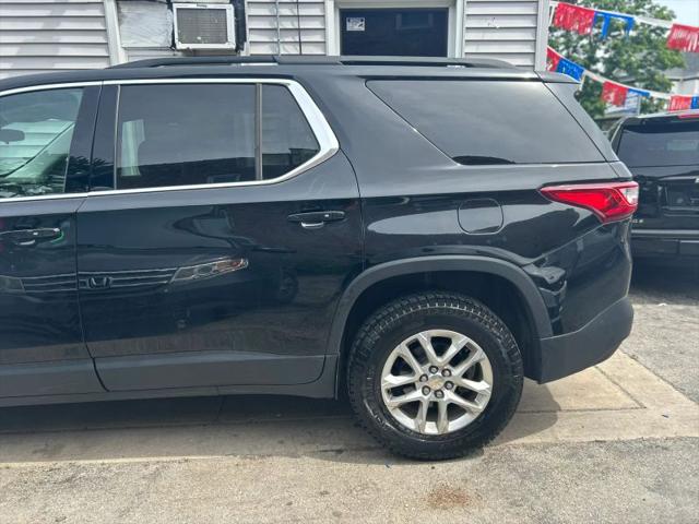 2020 Chevrolet Traverse FWD LT Cloth