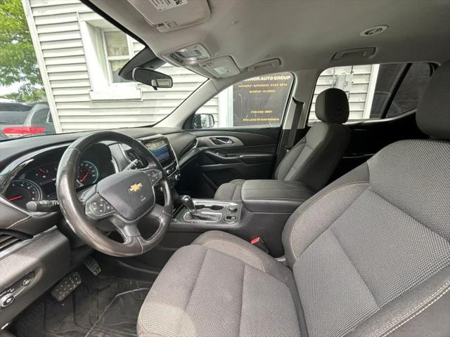 2020 Chevrolet Traverse FWD LT Cloth