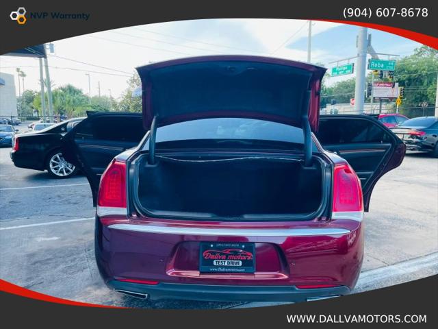 2016 Chrysler 300 Platinum