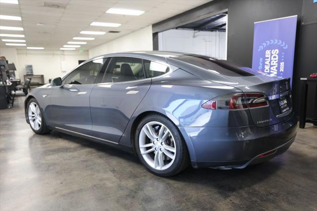 2014 Tesla Model S 85D