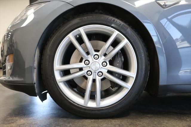 2014 Tesla Model S 85D