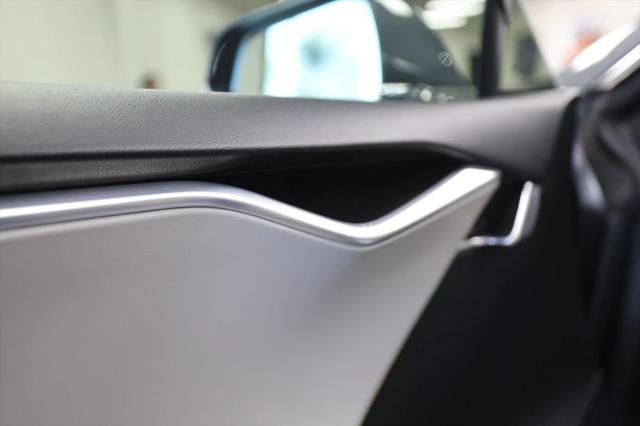 2014 Tesla Model S 85D