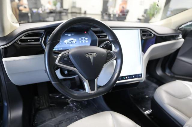 2014 Tesla Model S 85D