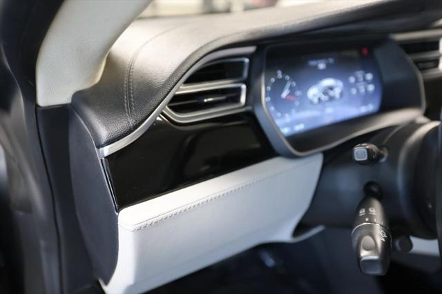 2014 Tesla Model S 85D