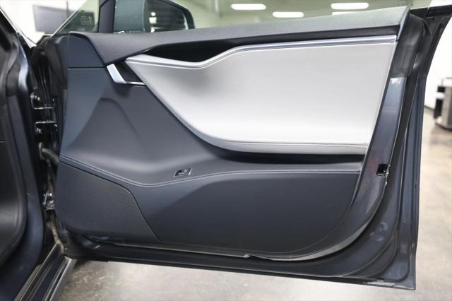 2014 Tesla Model S 85D
