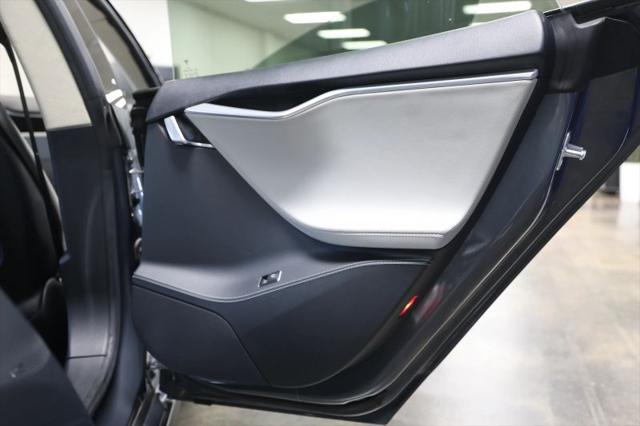 2014 Tesla Model S 85D