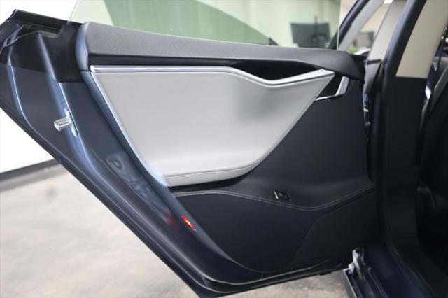 2014 Tesla Model S 85D