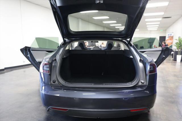 2014 Tesla Model S 85D