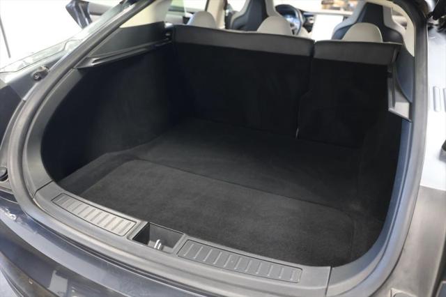 2014 Tesla Model S 85D
