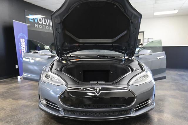2014 Tesla Model S 85D