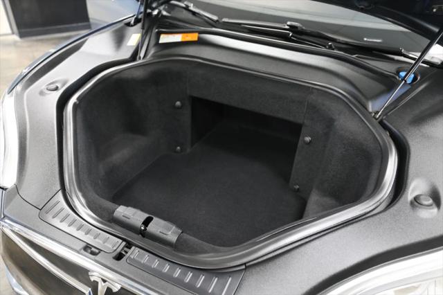 2014 Tesla Model S 85D