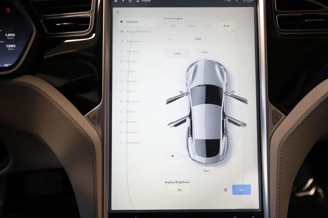 2014 Tesla Model S 85D
