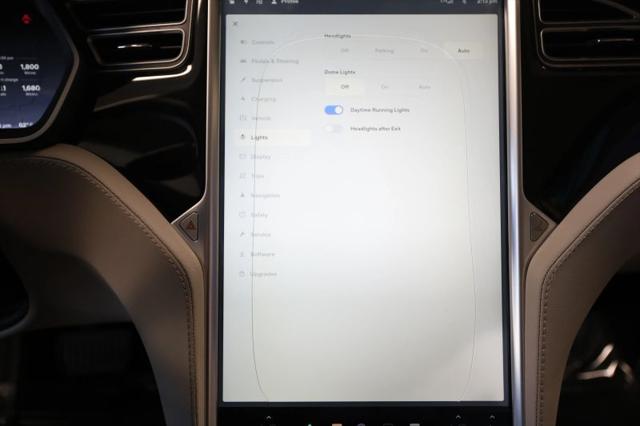 2014 Tesla Model S 85D