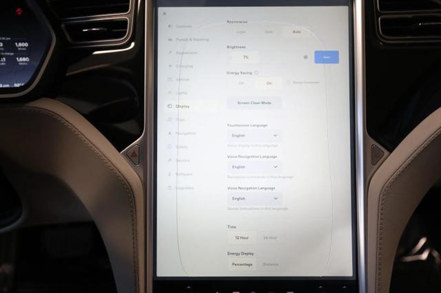 2014 Tesla Model S 85D