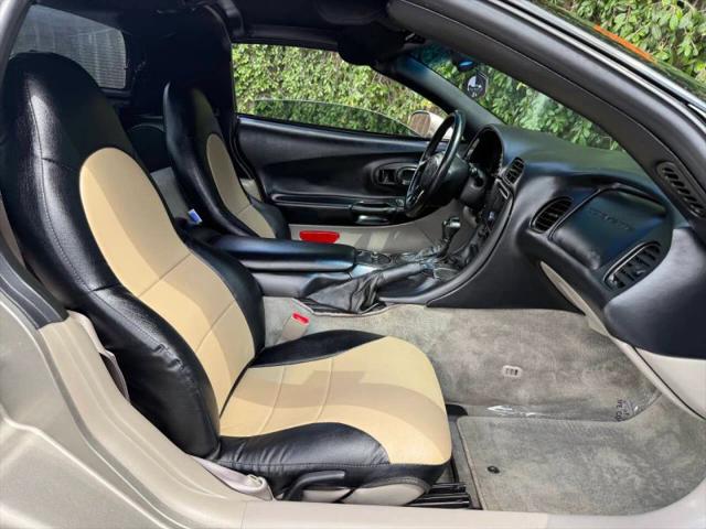 1998 Chevrolet Corvette Base