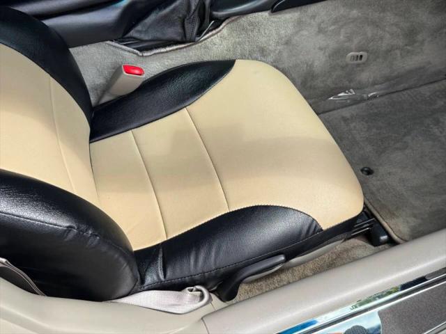 1998 Chevrolet Corvette Base