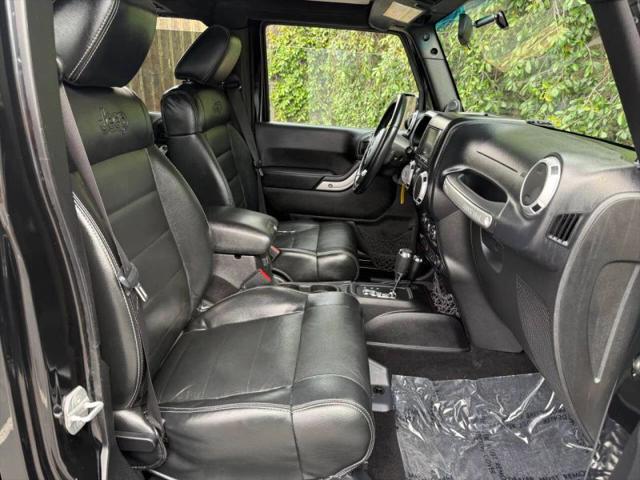 2012 Jeep Wrangler Unlimited Sahara