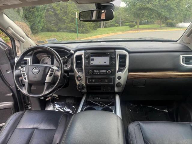 2017 Nissan Titan SL