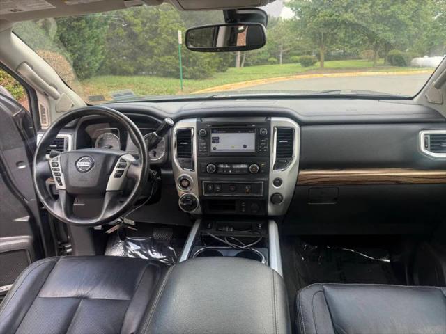 2017 Nissan Titan SL