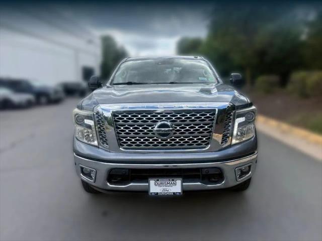 2017 Nissan Titan SL