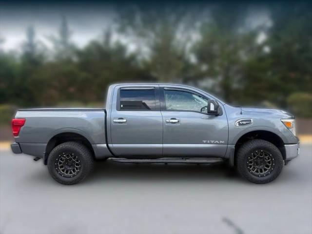 2017 Nissan Titan SL