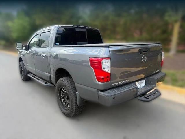 2017 Nissan Titan SL