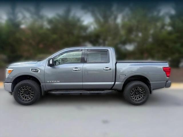 2017 Nissan Titan SL