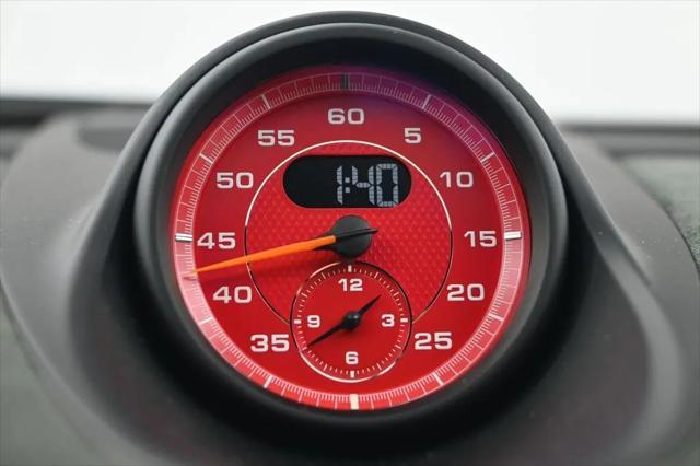 2025 Porsche 718 Cayman GT4 RS