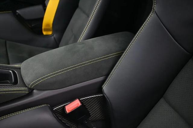 2025 Porsche 718 Cayman GT4 RS