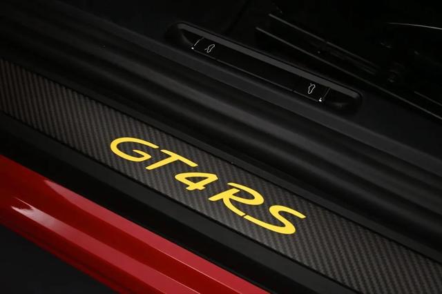 2025 Porsche 718 Cayman GT4 RS