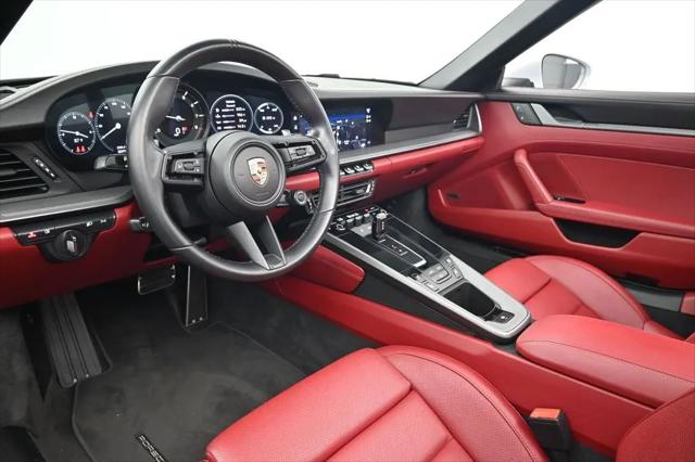2023 Porsche 911 Carrera 4S Cabriolet