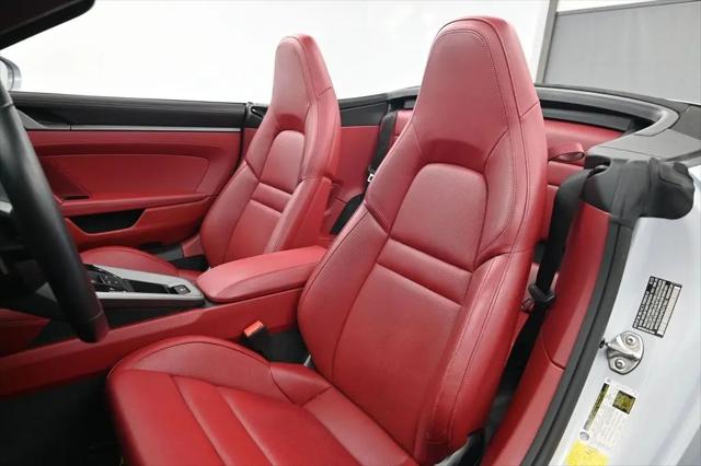 2023 Porsche 911 Carrera 4S Cabriolet