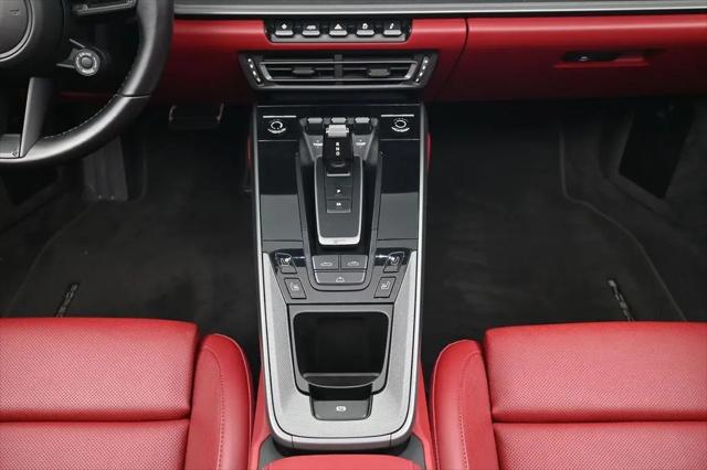 2023 Porsche 911 Carrera 4S Cabriolet
