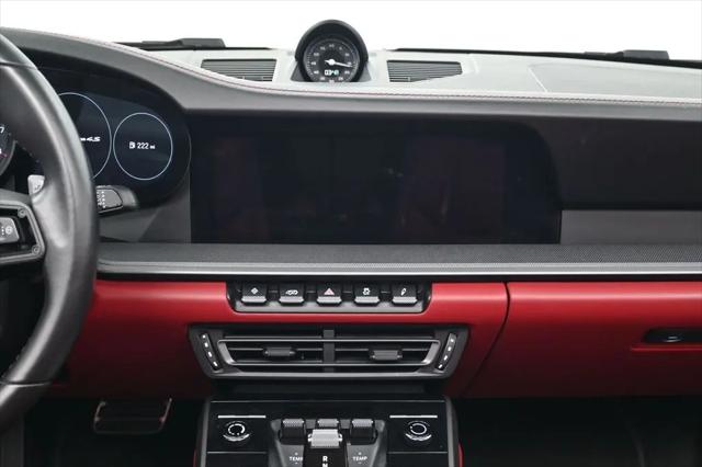 2023 Porsche 911 Carrera 4S Cabriolet