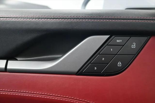 2023 Porsche 911 Carrera 4S Cabriolet